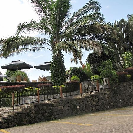 Stipp Hotel Gisenyi Luaran gambar